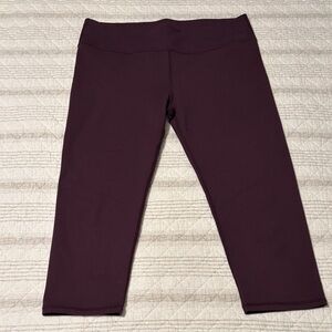 Fabletics Plum Capri Leggings for Women